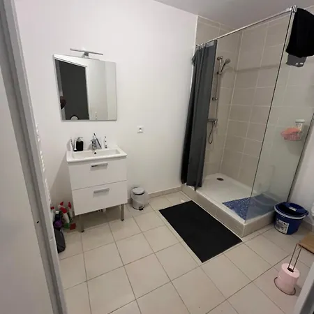 Studio Spacieux Apartamento